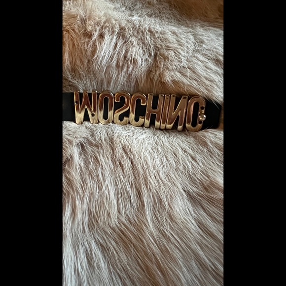 Authentic Moschino Belt. - Picture 2 of 5